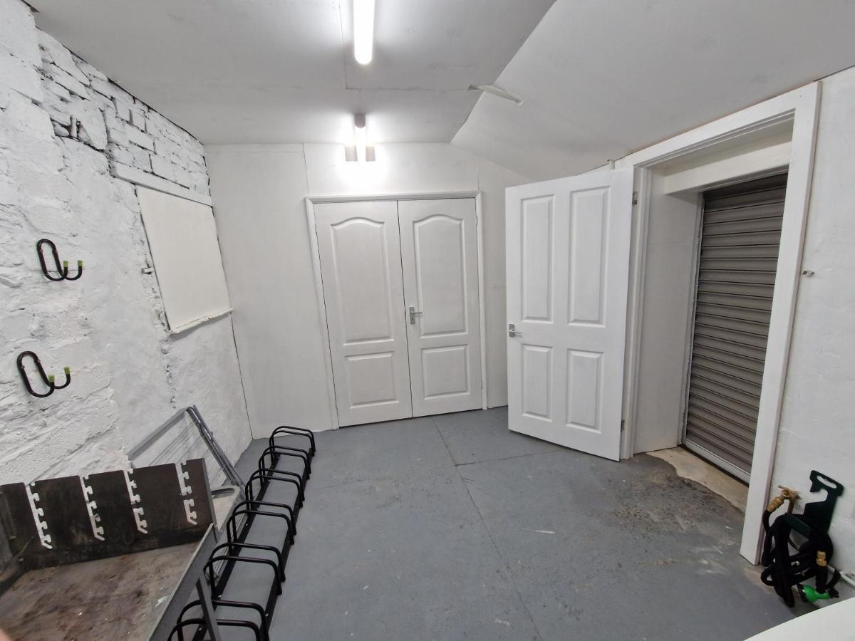 Lewis Gethin House, Newly Renovated Cottage Sleeps 9, Close To Bike Park Wales Merthyr Tydfil Ngoại thất bức ảnh