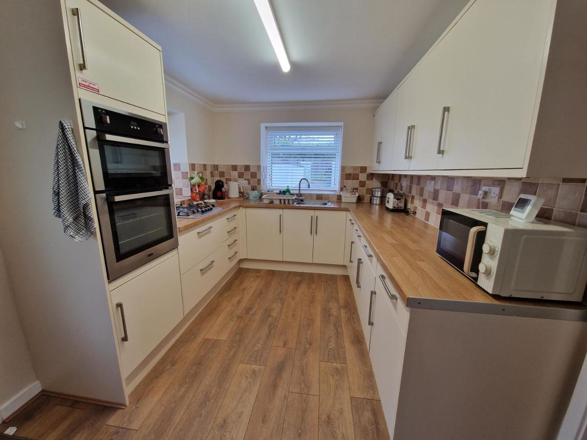Lewis Gethin House, Newly Renovated Cottage Sleeps 9, Close To Bike Park Wales Merthyr Tydfil Ngoại thất bức ảnh